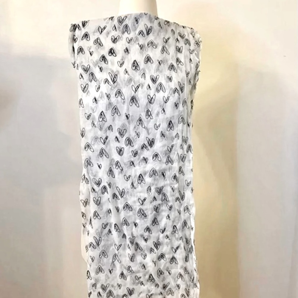 Sheer Lightweight‎ Heart Scarf